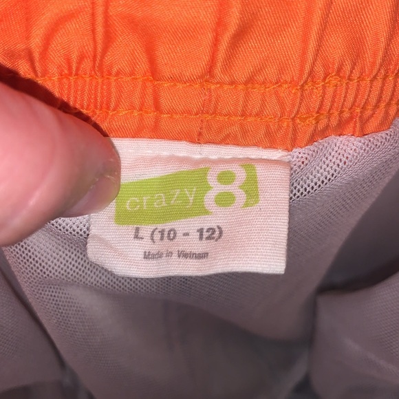 Crazy 8 boys 10/12 mesh lined tropical print swim trunks - Picture 8 of 8